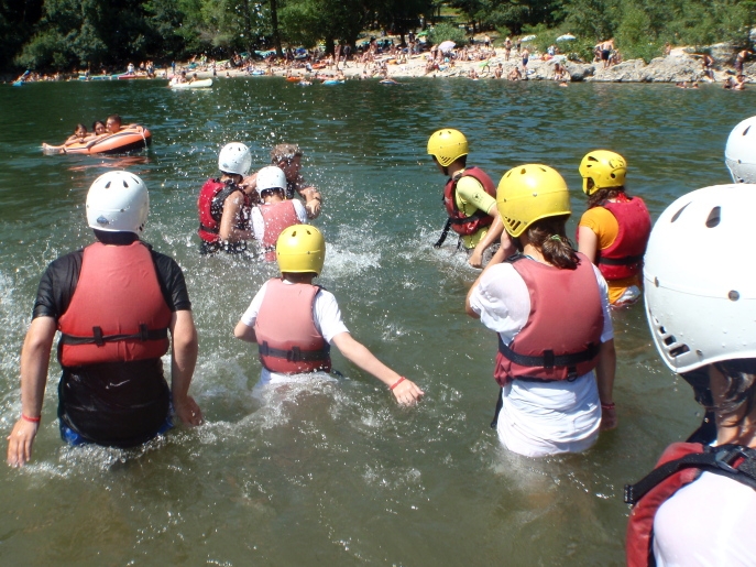 Village Camps International Summer Camp Ard&egrave;che, France 2019-07-26 https://www.villagecamps.com/journals_admin/images/69-35-Attack on Gary!.jpg